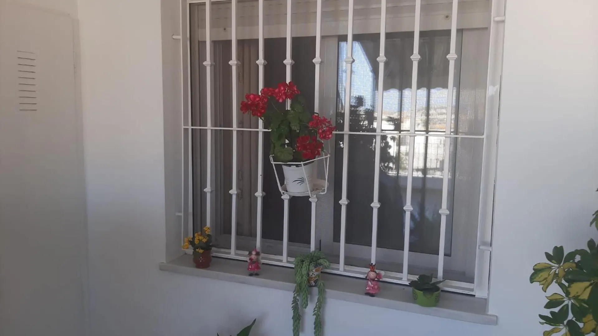 Las Gemelas De Terreros 1 San Juan de los Terreros 0*,  Španělsko